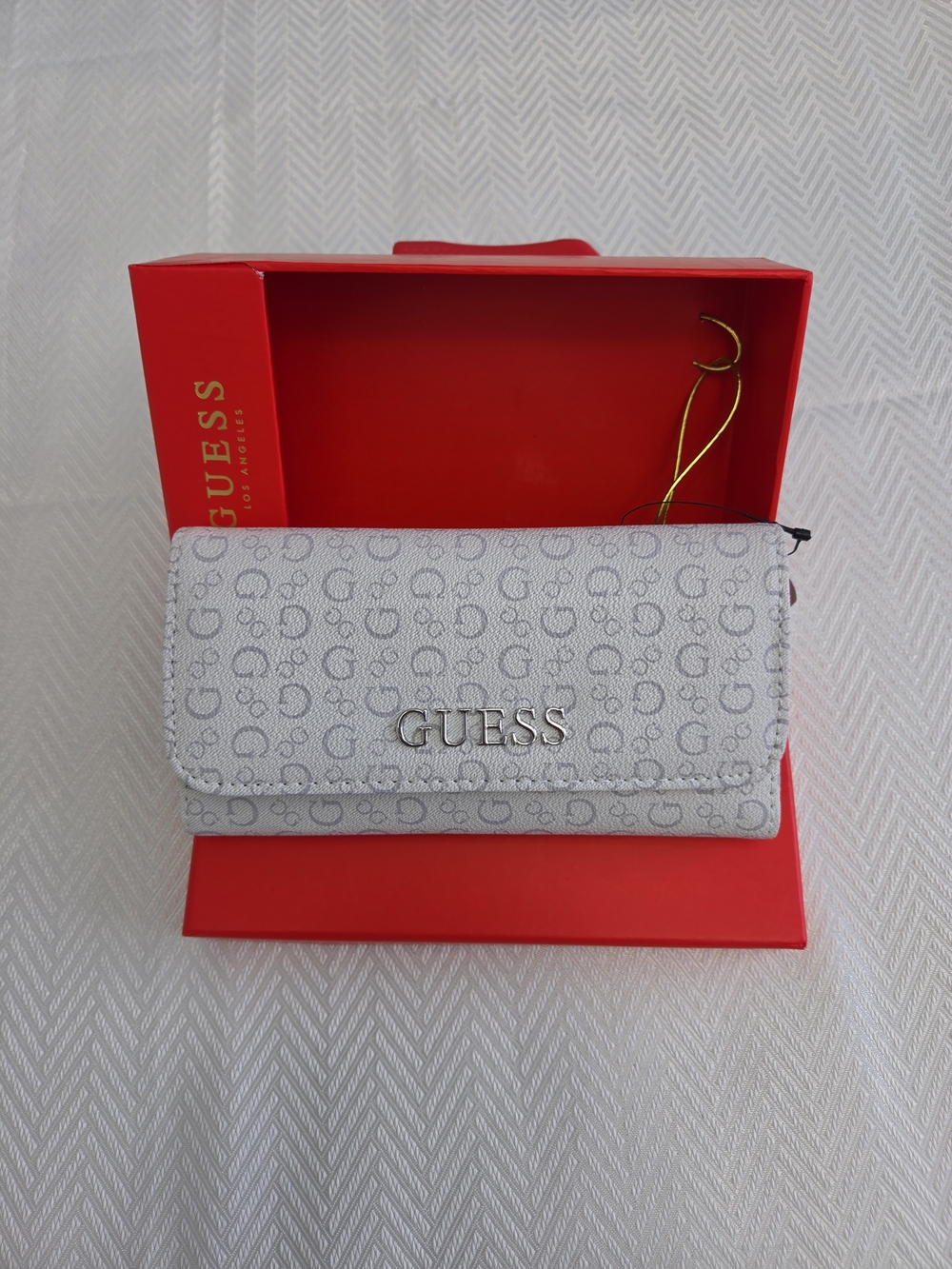 Guess Gray Monogram Zip Clutch Wallet - Picture 2 of 3
